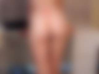 CheryleEckles's Live Sex Cam Show