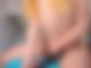 CheryleEckles's Live Sex Cam Show