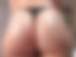 CheryleEckles's Live Sex Cam Show