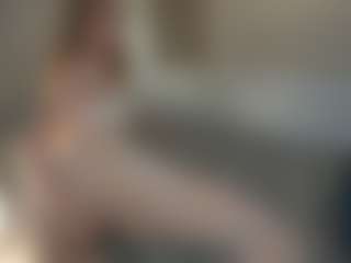 Live cam show with CheryleEckles - Camel Toe on Camsoda