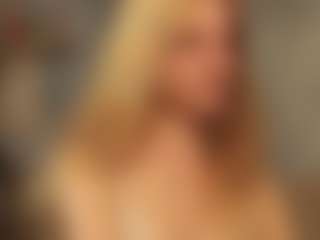 CheryleEckles's Live Sex Cam Show