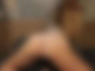 CheryleEckles's Live Sex Cam Show