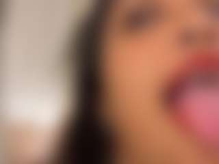 CuteMahi1's Live Sex Cam Show