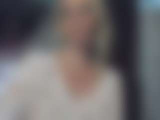 Live cam show with EroLayer - Small Tits on Soda Cam