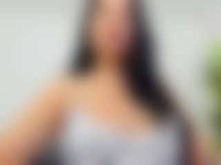 EvelinBelle's Live Sex Cam Show