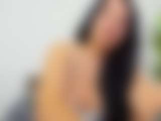 EvelinBelle's Live Sex Cam Show