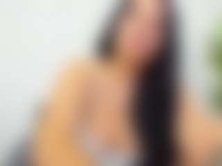 EvelinBelle's Live Sex Cam Show