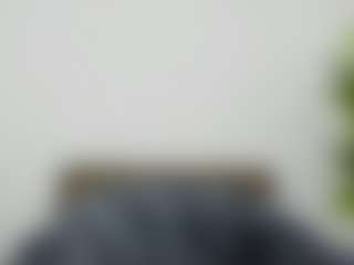 EvelinBelle's Live Sex Cam Show