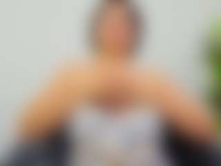 Live cam show with EvelinBelle - BBW Squirt on Mixed Magazine Live