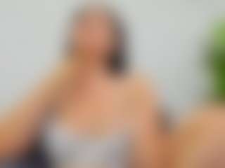EvelinBelle's Live Sex Cam Show