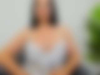 EvelinBelle's Live Sex Cam Show