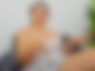 Live cam show with EvelinBelle - Spank on xxxlivecams.org