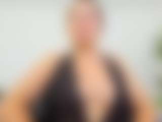 EvelinBelle's Live Sex Cam Show