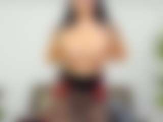EvelinBelle's Live Sex Cam Show