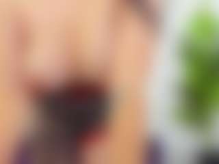 EvelinBelle's Live Sex Cam Show