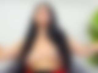 Live cam show with EvelinBelle - New BBW on Soda Cam