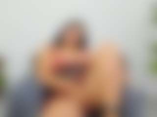 EvelinBelle's Live Sex Cam Show