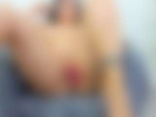Live cam show with EvelinBelle - Anal on Cam Slut