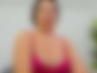 EvelinBelle's Live Sex Cam Show