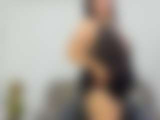 EvelinBelle's Live Sex Cam Show