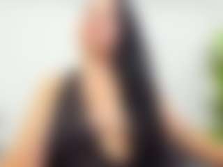 EvelinBelle's Live Sex Cam Show