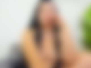 EvelinBelle's Live Sex Cam Show