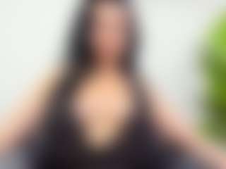 EvelinBelle's Live Sex Cam Show