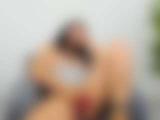 EvelinBelle's Live Sex Cam Show