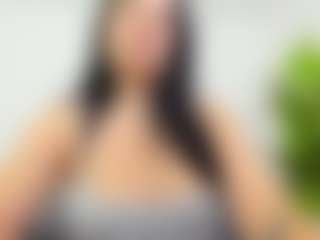 EvelinBelle's Live Sex Cam Show