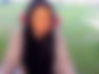 EvelinBelle's Live Sex Cam Show