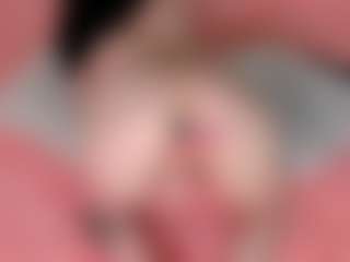 GlitchDoll's Live Sex Cam Show