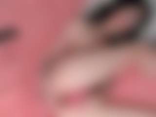 GlitchDoll's Live Sex Cam Show