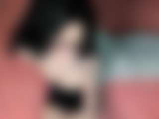 Live cam show with GlitchDoll - Flashing on liverealitysex.com