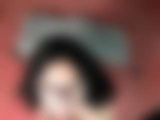 Live cam show with GlitchDoll - Facial Piercings on AdultVida.com