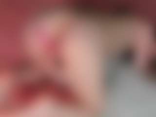 GlitchDoll's Live Sex Cam Show