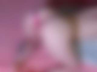 Live cam show with GlitchDoll - Butt Plug on madthumbs