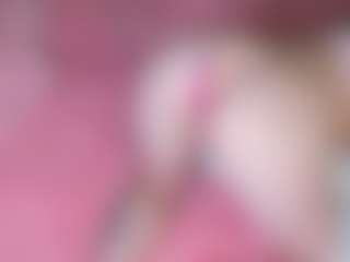 Live cam show with GlitchDoll - Doggy on Gym Cam Girls