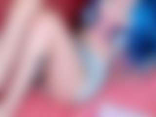 GlitchDoll's Live Sex Cam Show