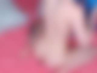 Live cam show with GlitchDoll - Queen on Streamer API