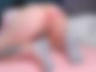 Live cam show with GlitchDoll - Doggy on Camsoda