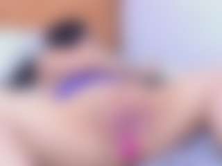 Live cam show with Hanna Bunny - Lovense Latina on Camming Site | colombia