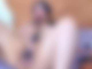 Live cam show with Hanna Bunny - Ride Torso on Camsoda
