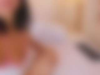 Live cam show with KataleyaSwet - Young Adult on Camming Site