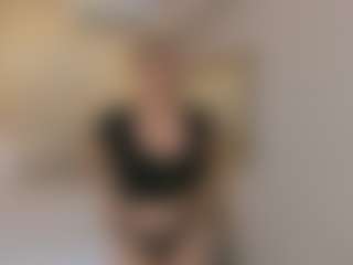 Live cam show with KataleyaSwet - Spy Mature on realtime-chat