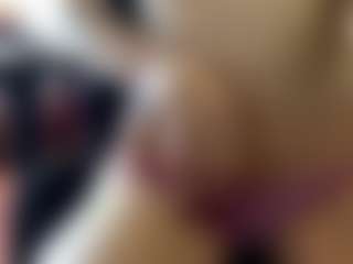 Anna's Live Sex Cam Show