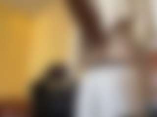 Live cam show with Anna - Petite on Camiplay Live