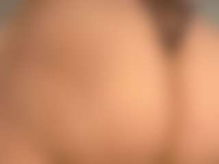 Live cam show with LiaDesire - Ass Clapping on sexytreat.net
