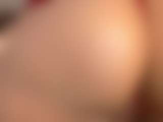 Live cam show with LiaDesire - Curvy Young Adult on UwU Esports