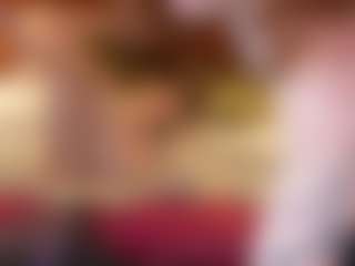 Live cam show with LiaDreams - Skinny on Latina Girls