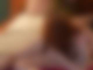 Live cam show with LiaDreams - Striptease on Instabang